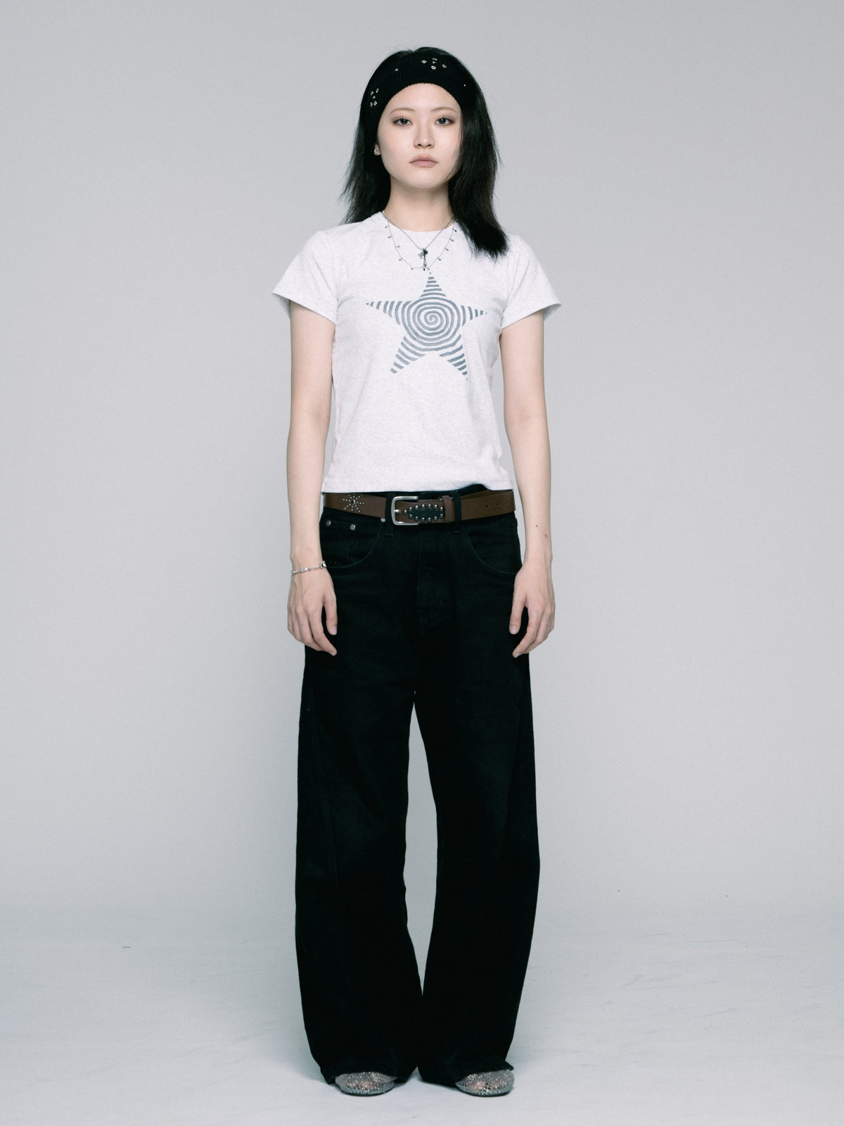 Star cropped T-shirt　（White)