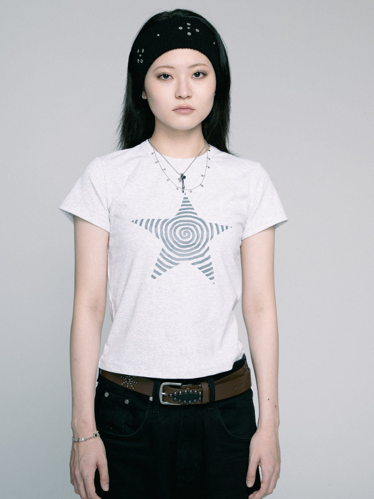 Star cropped T-shirt　（White)